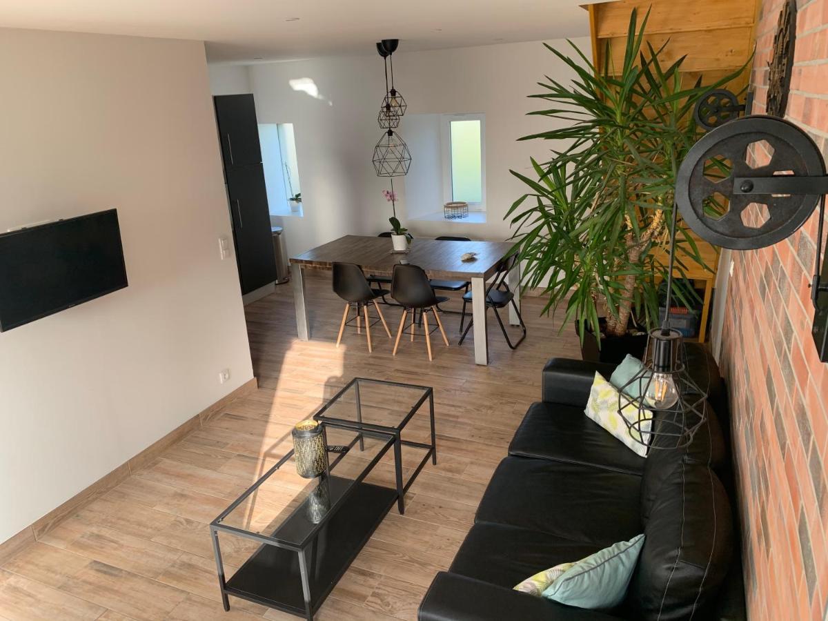 Gite 5 Pers Avec 2H Espace Bien-Etre Privatise Inclus Dans Le Prix De La Nuit 80M2 De Detente Équilly Buitenkant foto