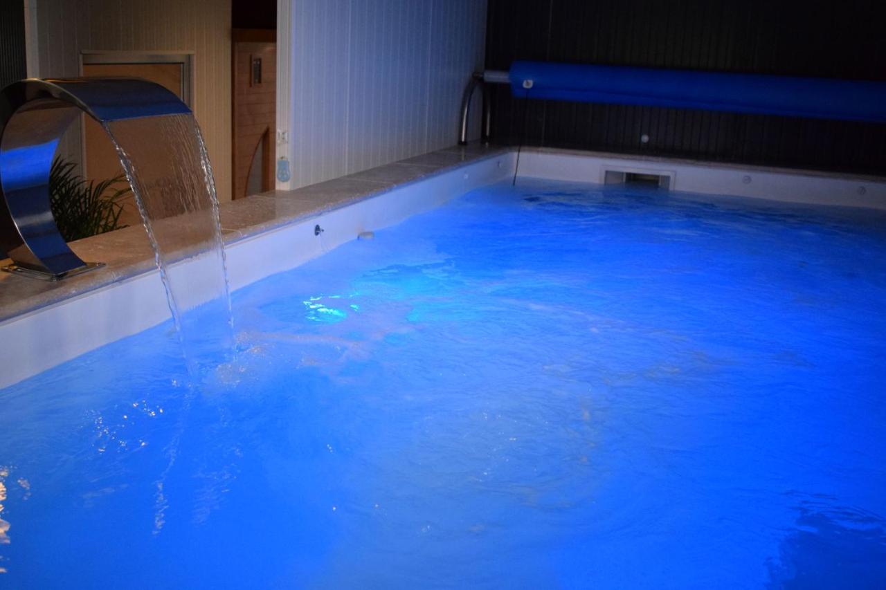 Gite 5 Pers Avec 2H Espace Bien-Etre Privatise Inclus Dans Le Prix De La Nuit 80M2 De Detente Équilly Buitenkant foto