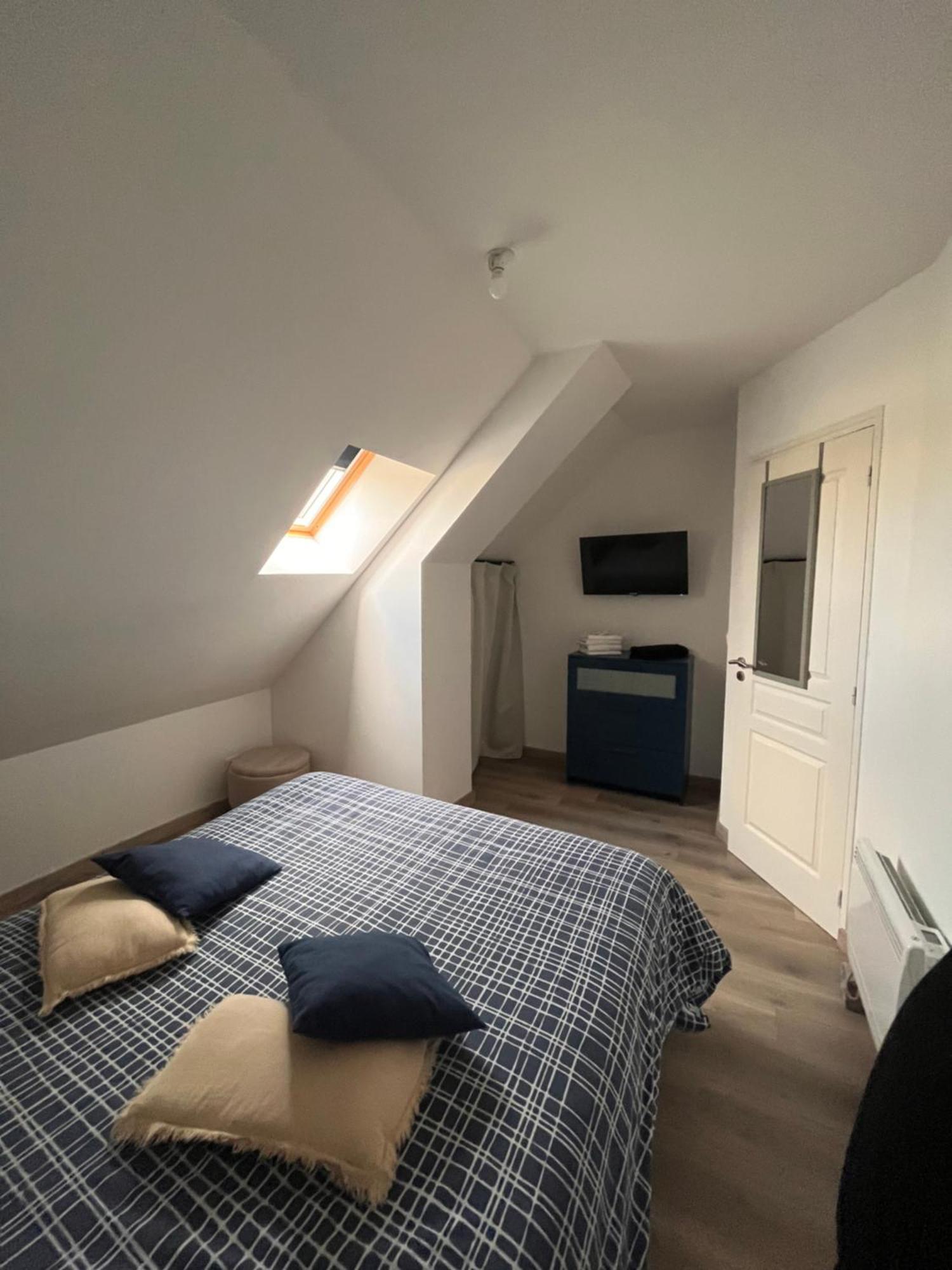 Gite 5 Pers Avec 2H Espace Bien-Etre Privatise Inclus Dans Le Prix De La Nuit 80M2 De Detente Équilly Buitenkant foto