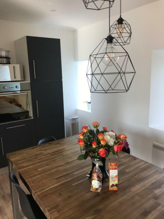Gite 5 Pers Avec 2H Espace Bien-Etre Privatise Inclus Dans Le Prix De La Nuit 80M2 De Detente Équilly Buitenkant foto