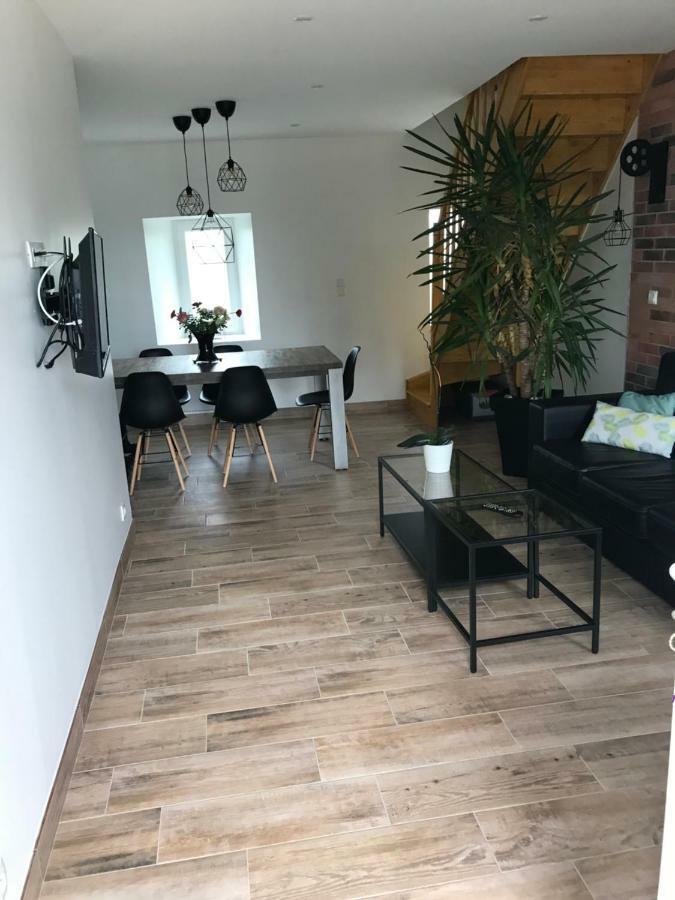 Gite 5 Pers Avec 2H Espace Bien-Etre Privatise Inclus Dans Le Prix De La Nuit 80M2 De Detente Équilly Buitenkant foto